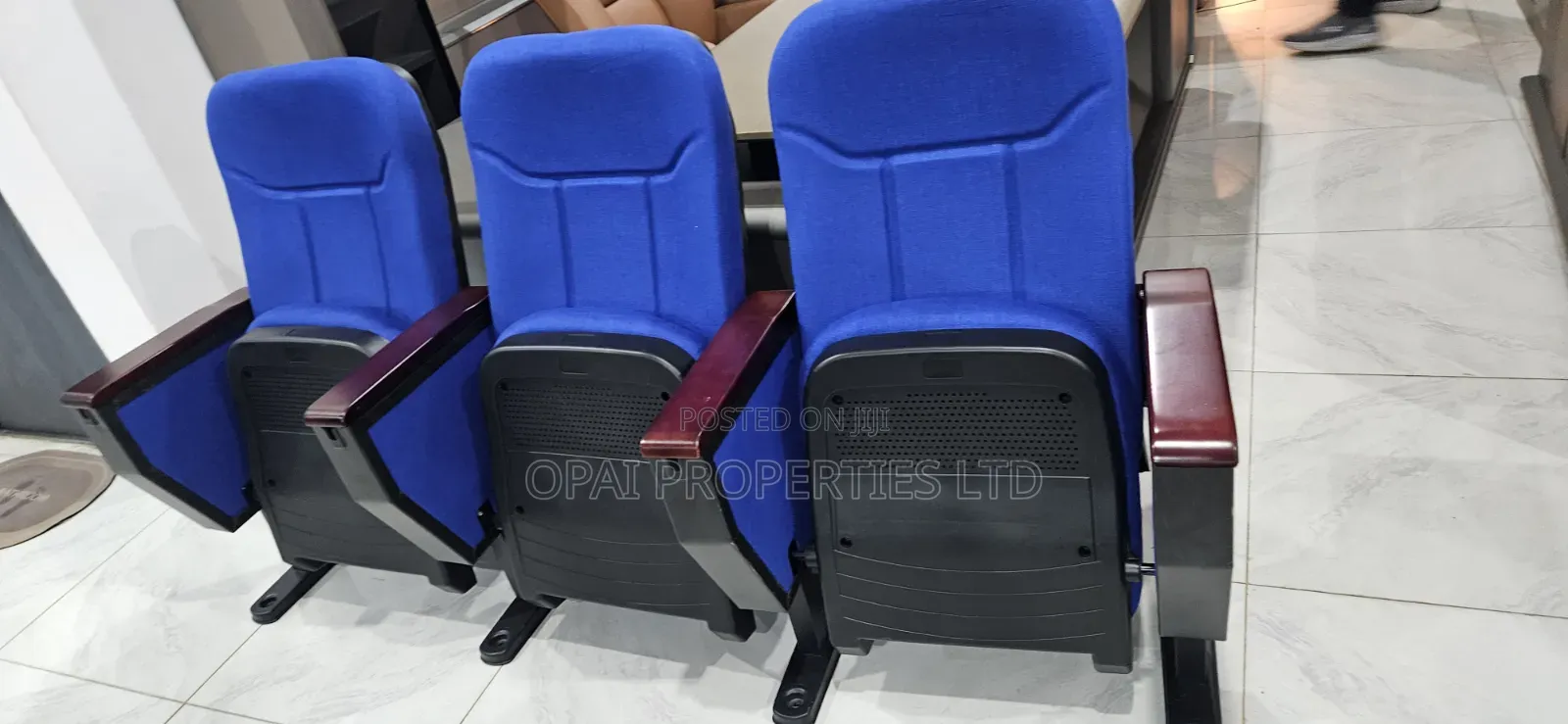 3 in 1 Auditorium Chair
