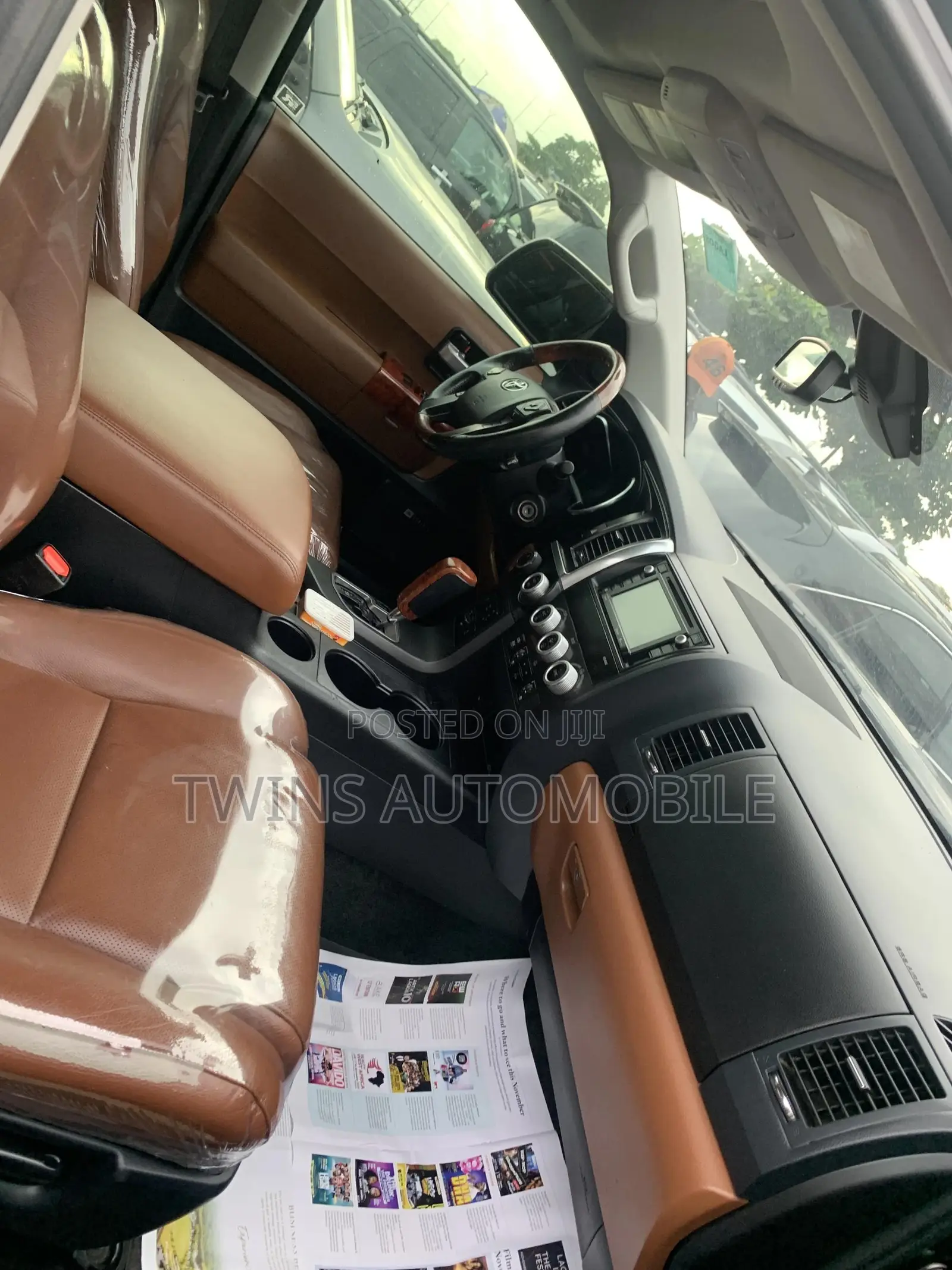 Toyota Sequoia Platinum 4x4 2019 Black