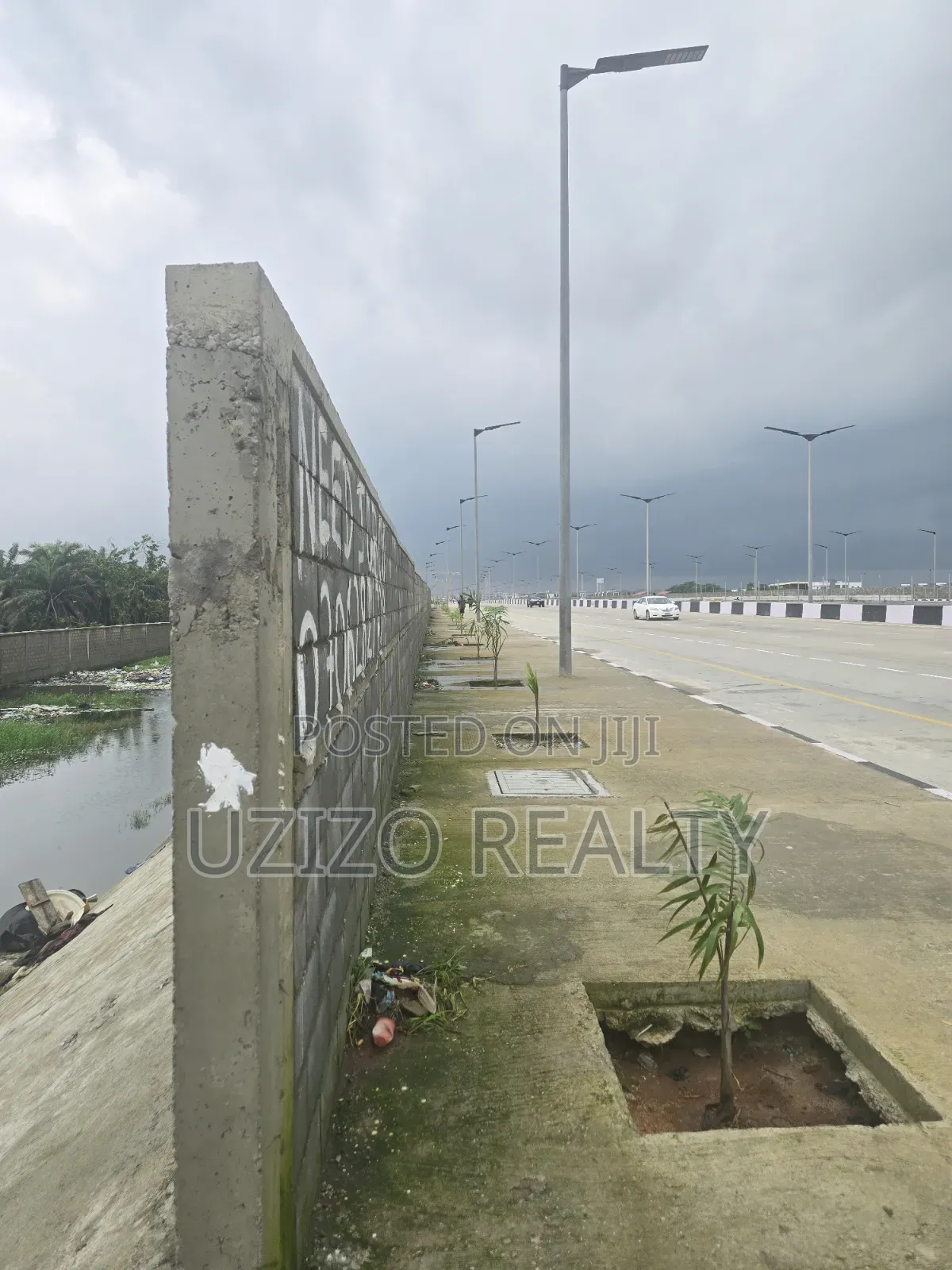 Commercial Land Directly on the Coastal Road