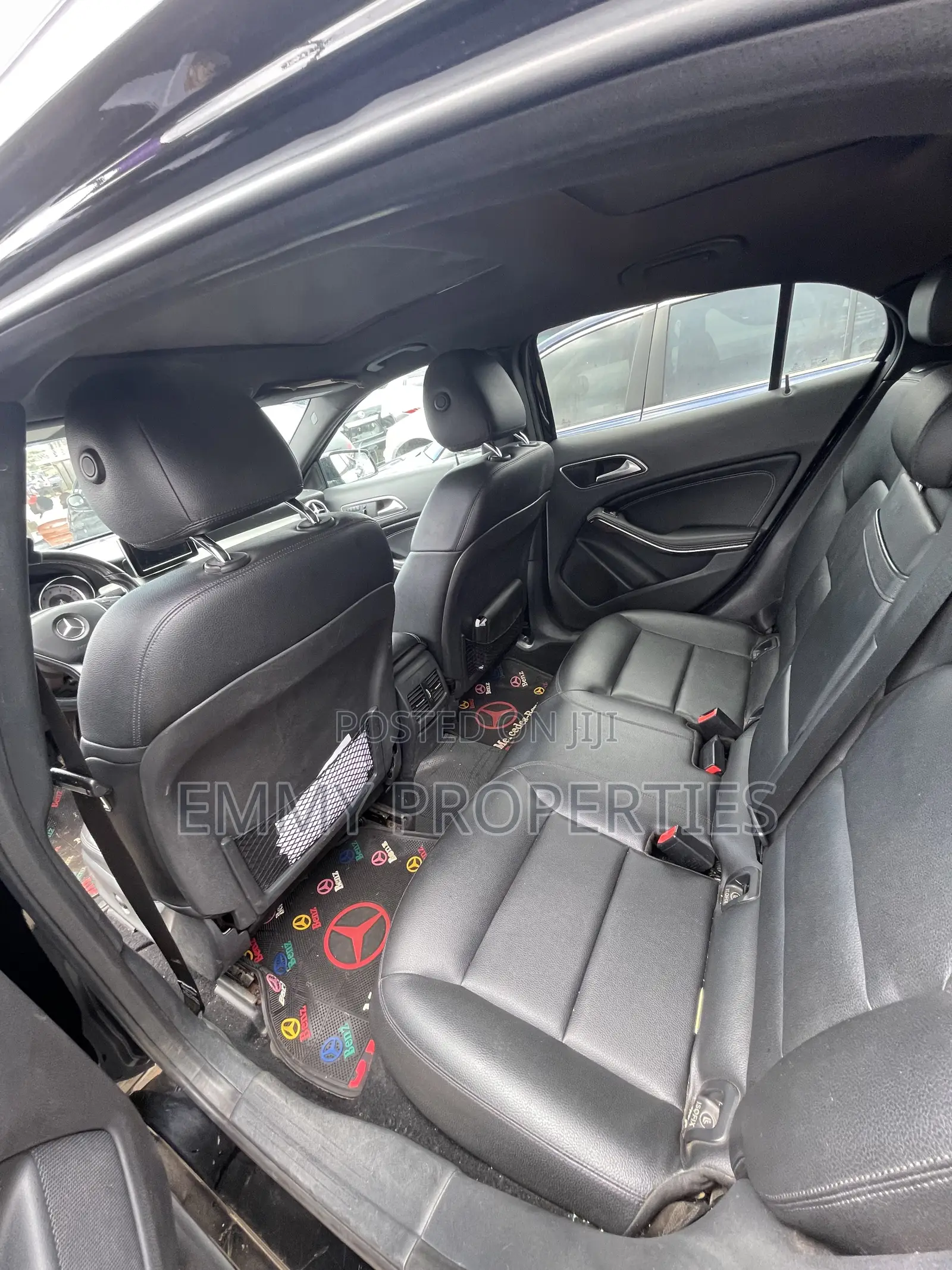 Mercedes-Benz GLA 250 2017 Black