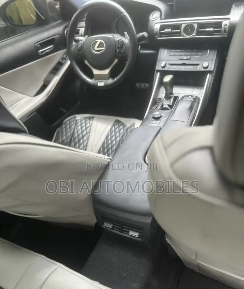 Lexus IS 250 2015 Gray