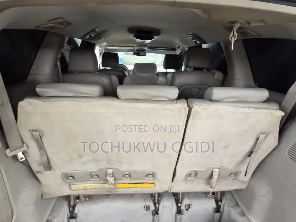 Toyota Sienna 2005 Gold