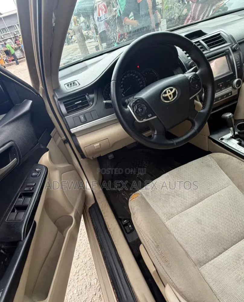 Toyota Camry 2013 Gold