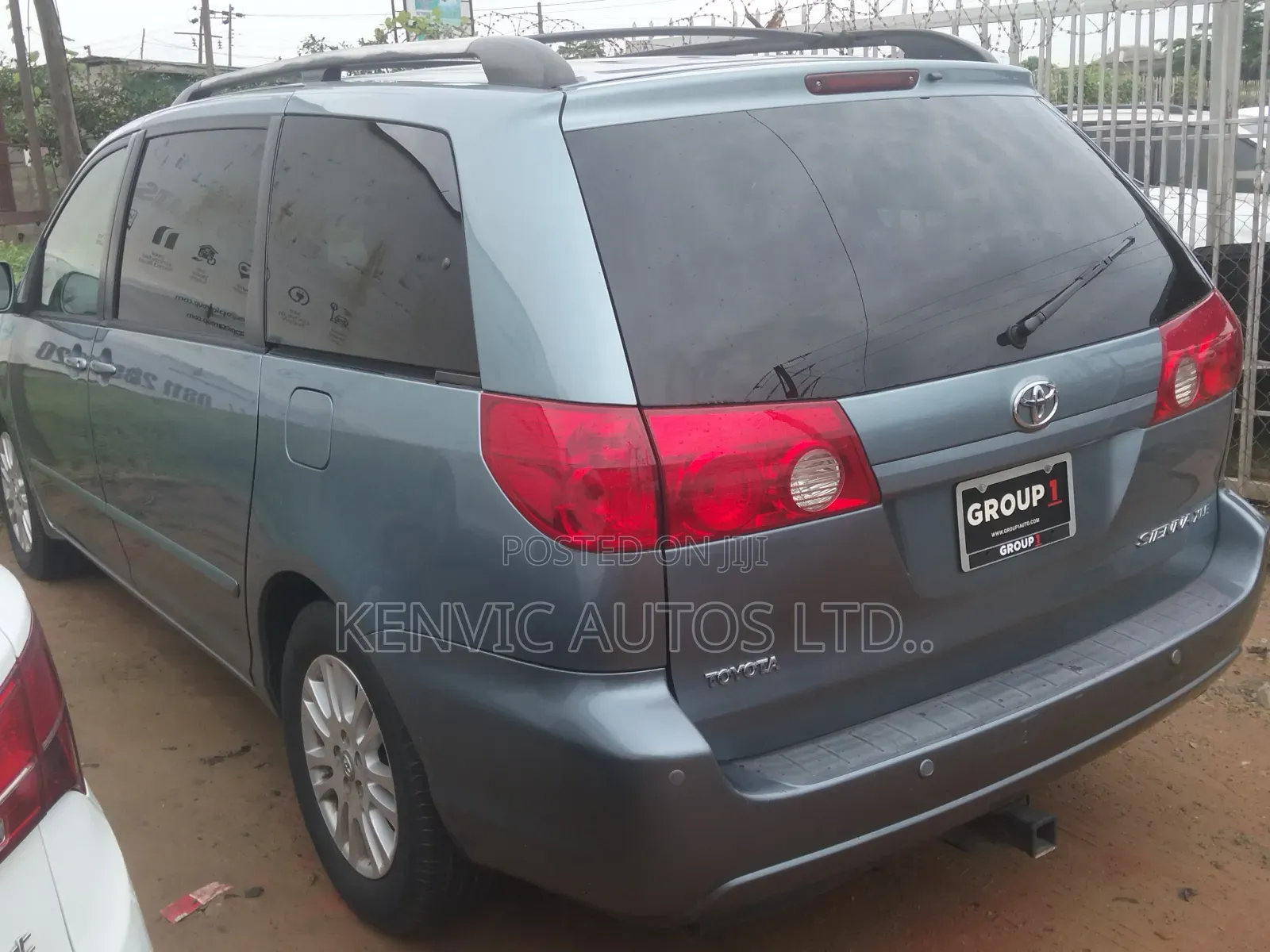 Toyota Sienna 2008 Blue