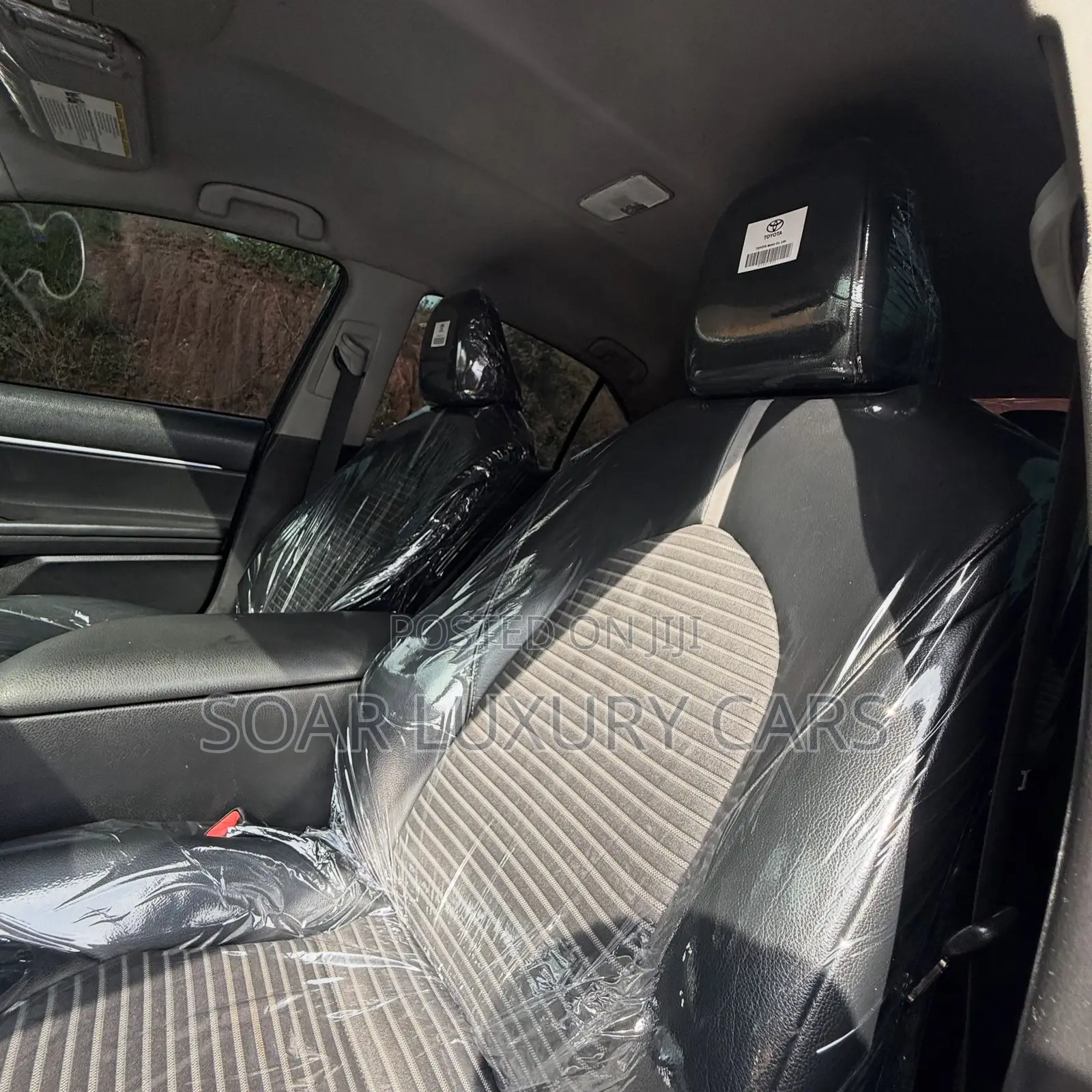 Toyota Camry SE 2021 Blue