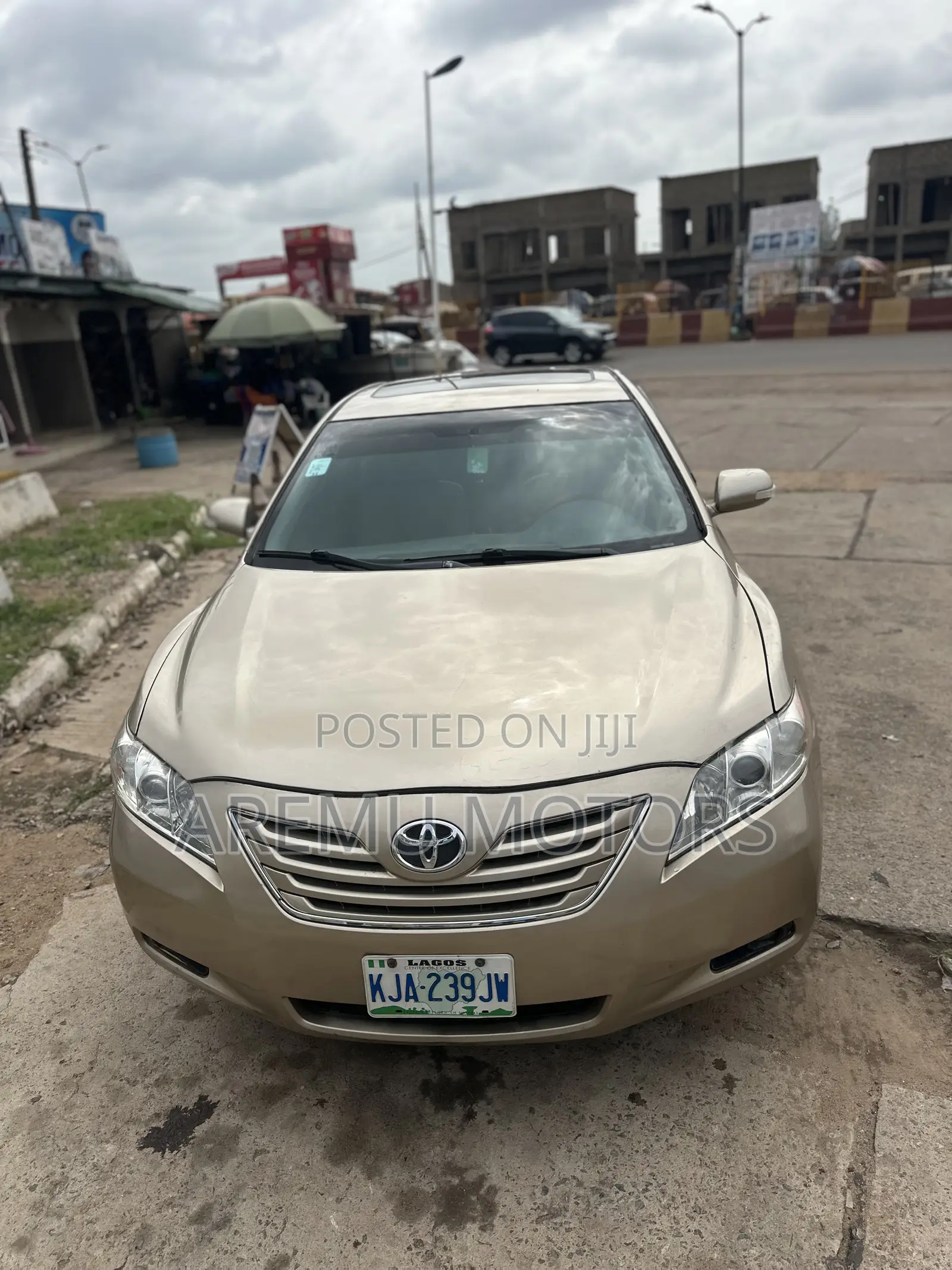 Toyota Camry 2008 Gold