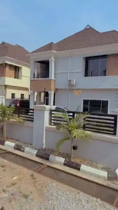 580square in Carlton Gate Estate Akobo Ibadan