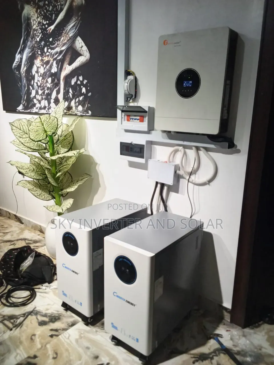 30kwh Battery, 12kva Hybrid Inverter and 14,400w Solar Combo
