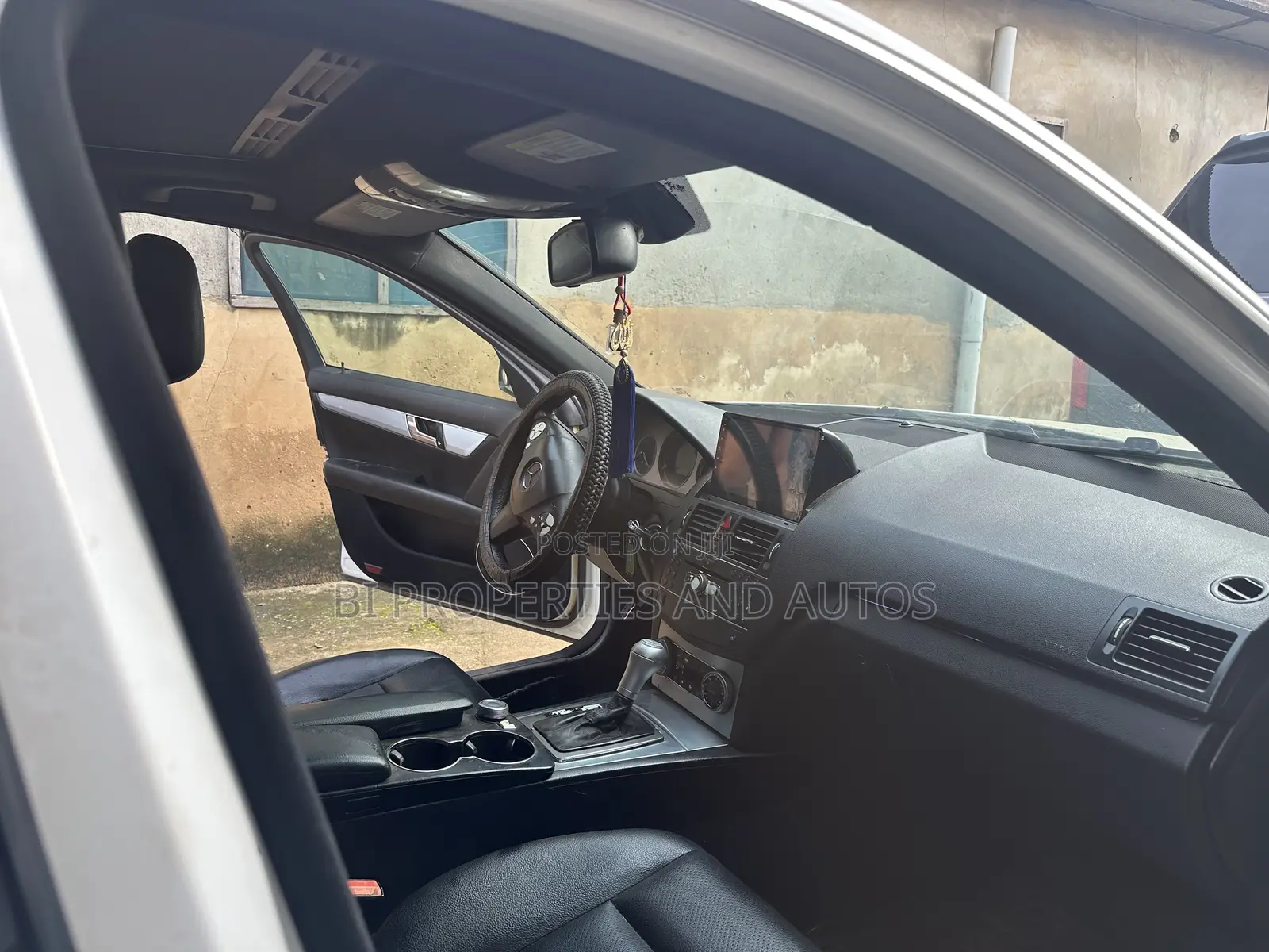 Mercedes-Benz C300 2009 White