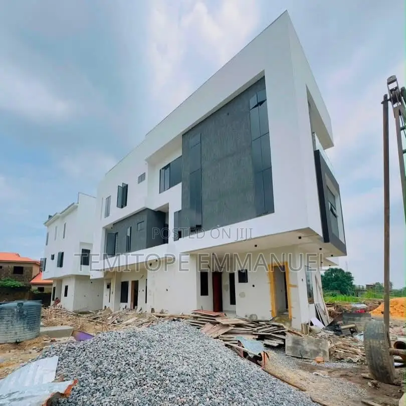 Furnished 4bdrm Duplex in Opebi for sale