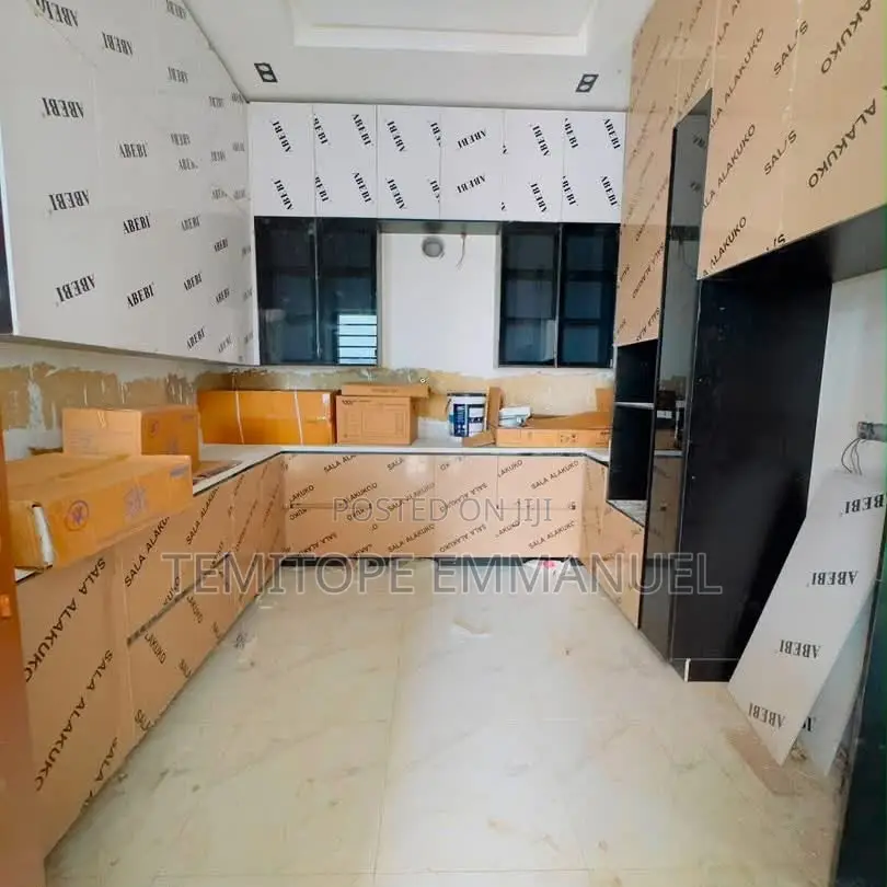 Furnished 4bdrm Duplex in Opebi for sale