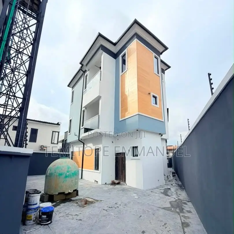 Furnished 4bdrm Duplex in Gbagada for sale