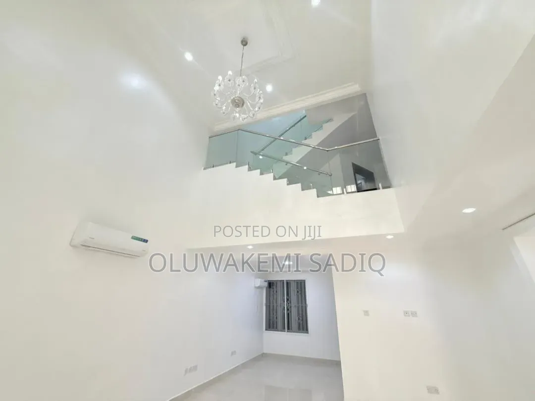 Furnished 5bdrm Apartment in Banana Island Ikoyi for rent