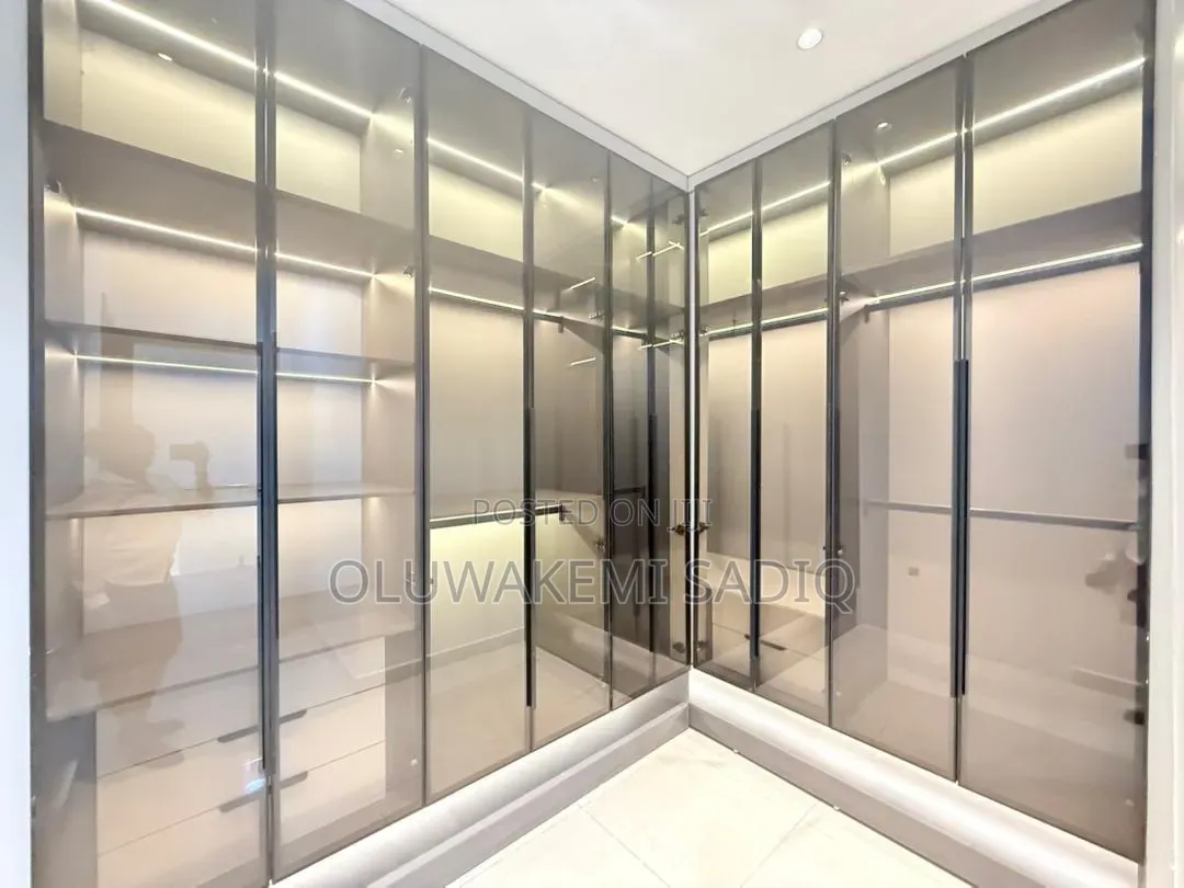 Furnished 5bdrm Apartment in Banana Island Ikoyi for rent