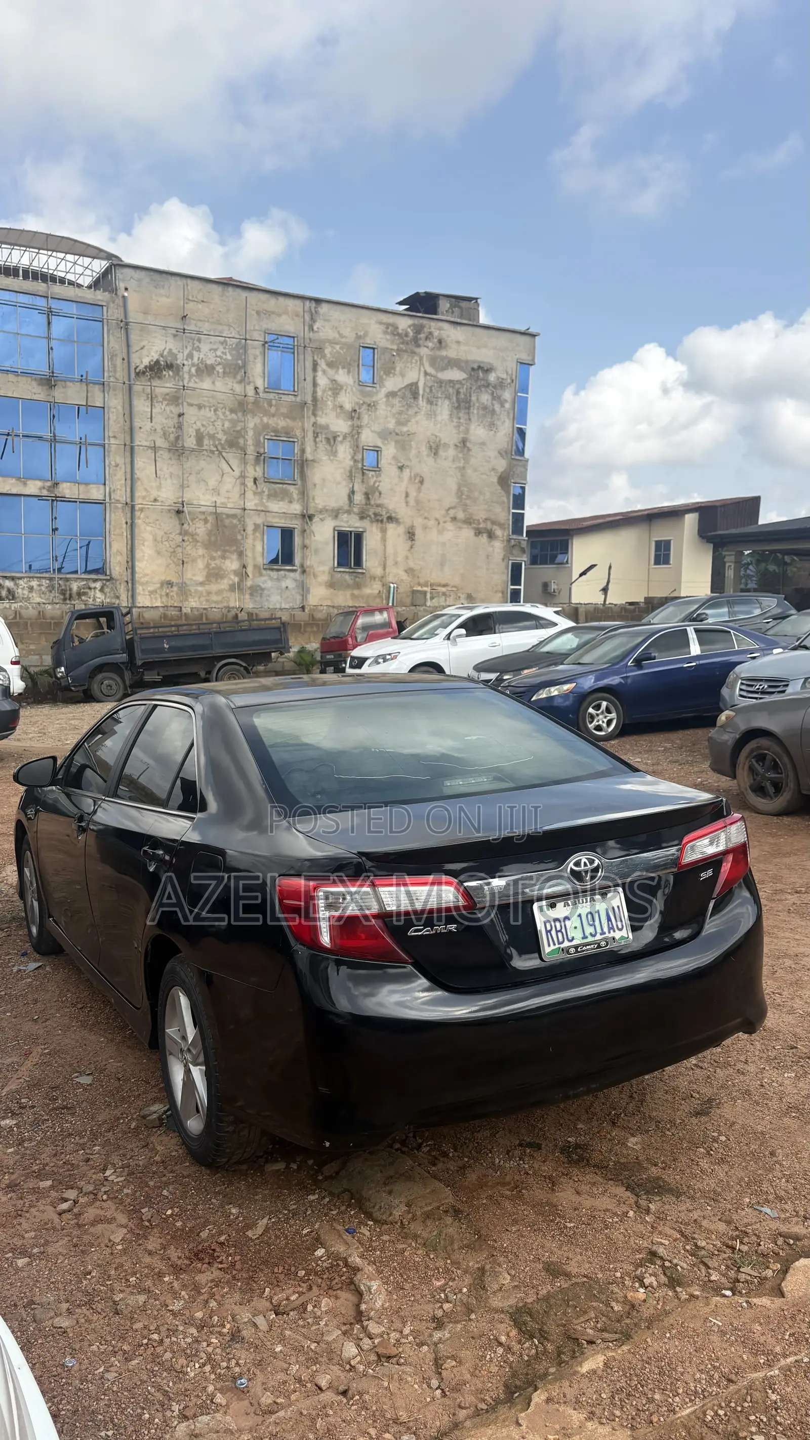 Toyota Camry SE 4dr Sedan (2.5L 4cyl 6A) 2014 Black