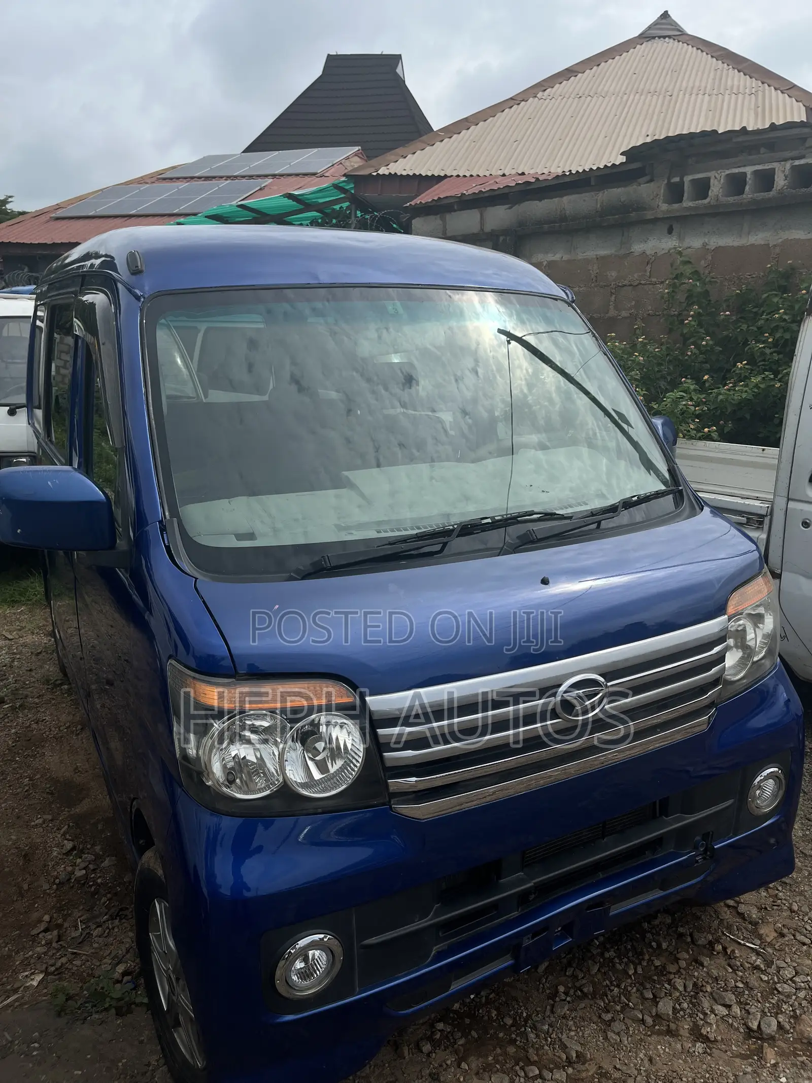 Daihatsu Hijet 2017 Blue