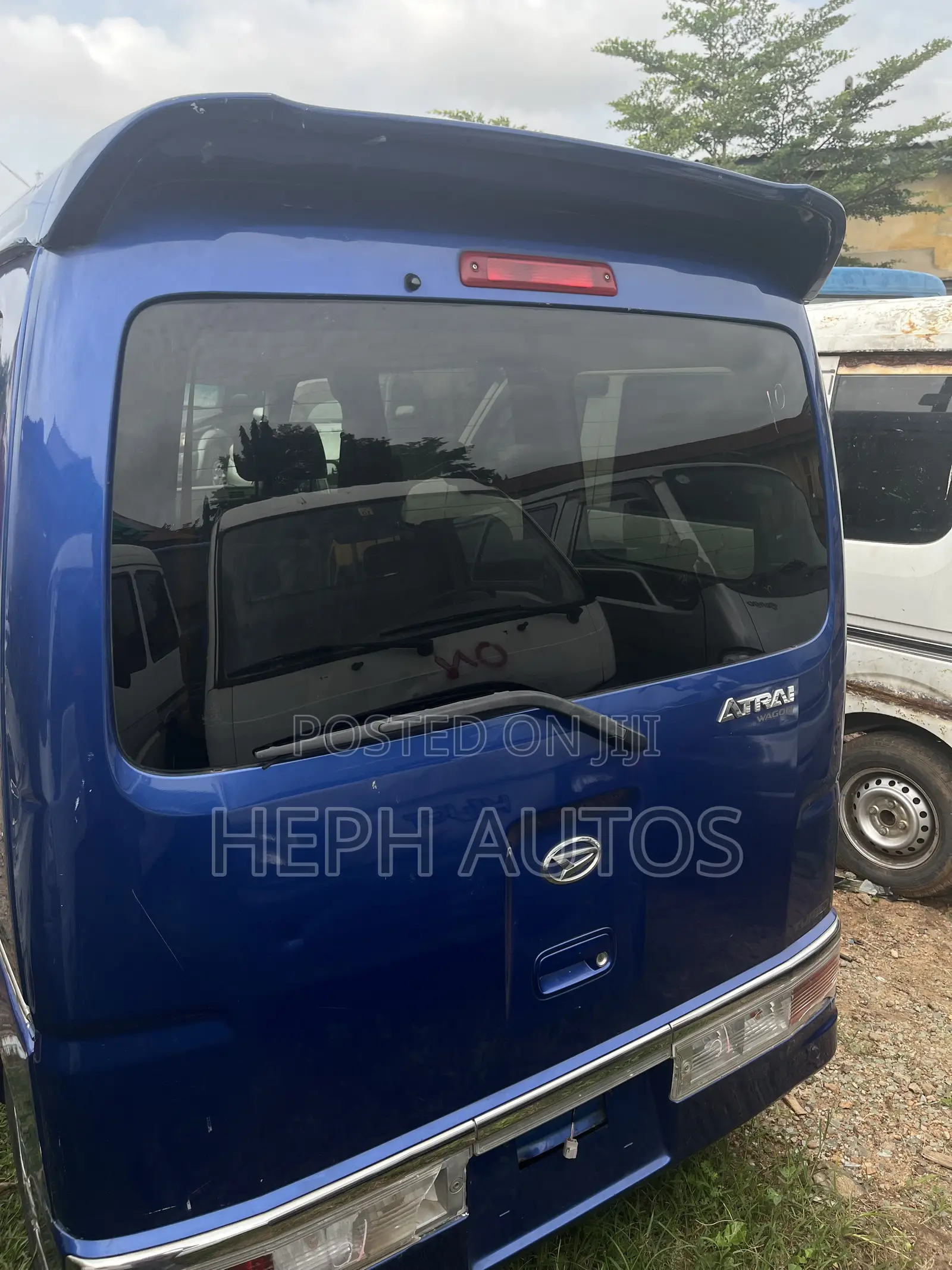 Daihatsu Hijet 2017 Blue