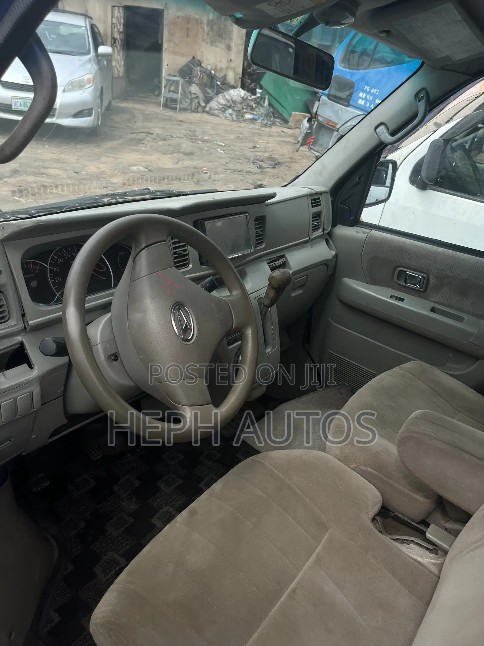 Daihatsu Hijet 2017 Blue