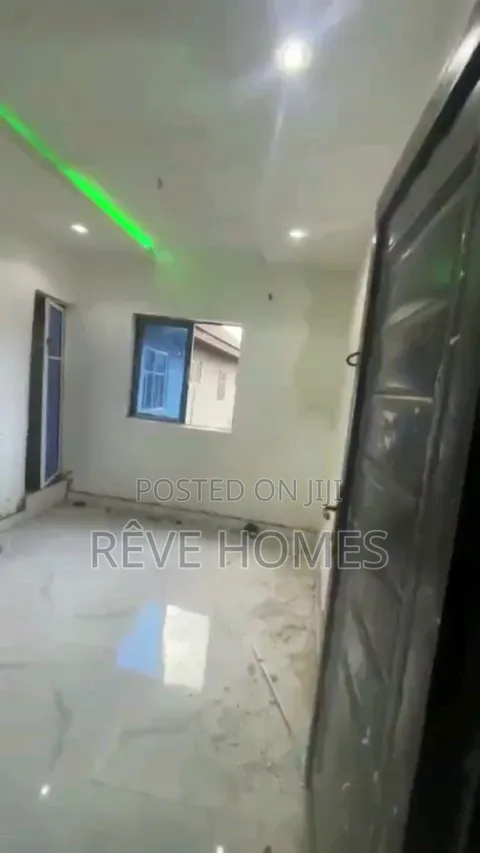 Studio Apartment in Shomolu / Shomolu for rent