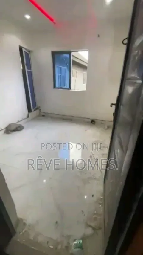 Studio Apartment in Shomolu / Shomolu for rent