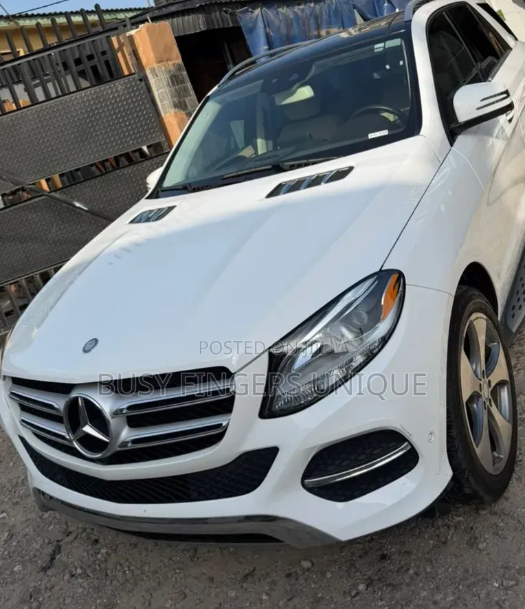 Mercedes-Benz GLE-Class 2017 White