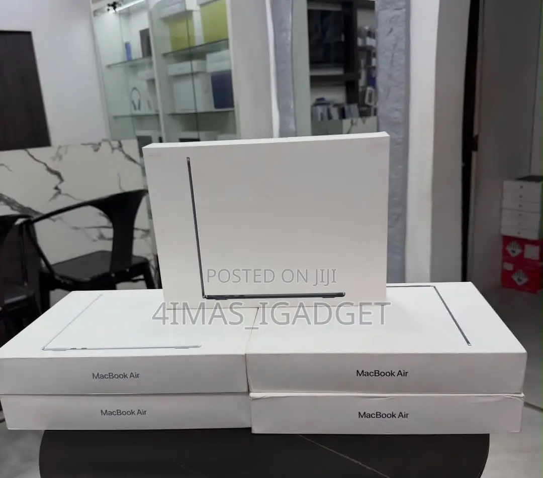 New Laptop Apple MacBook Air 2026 M5 16GB Apple M5 SSD 512GB