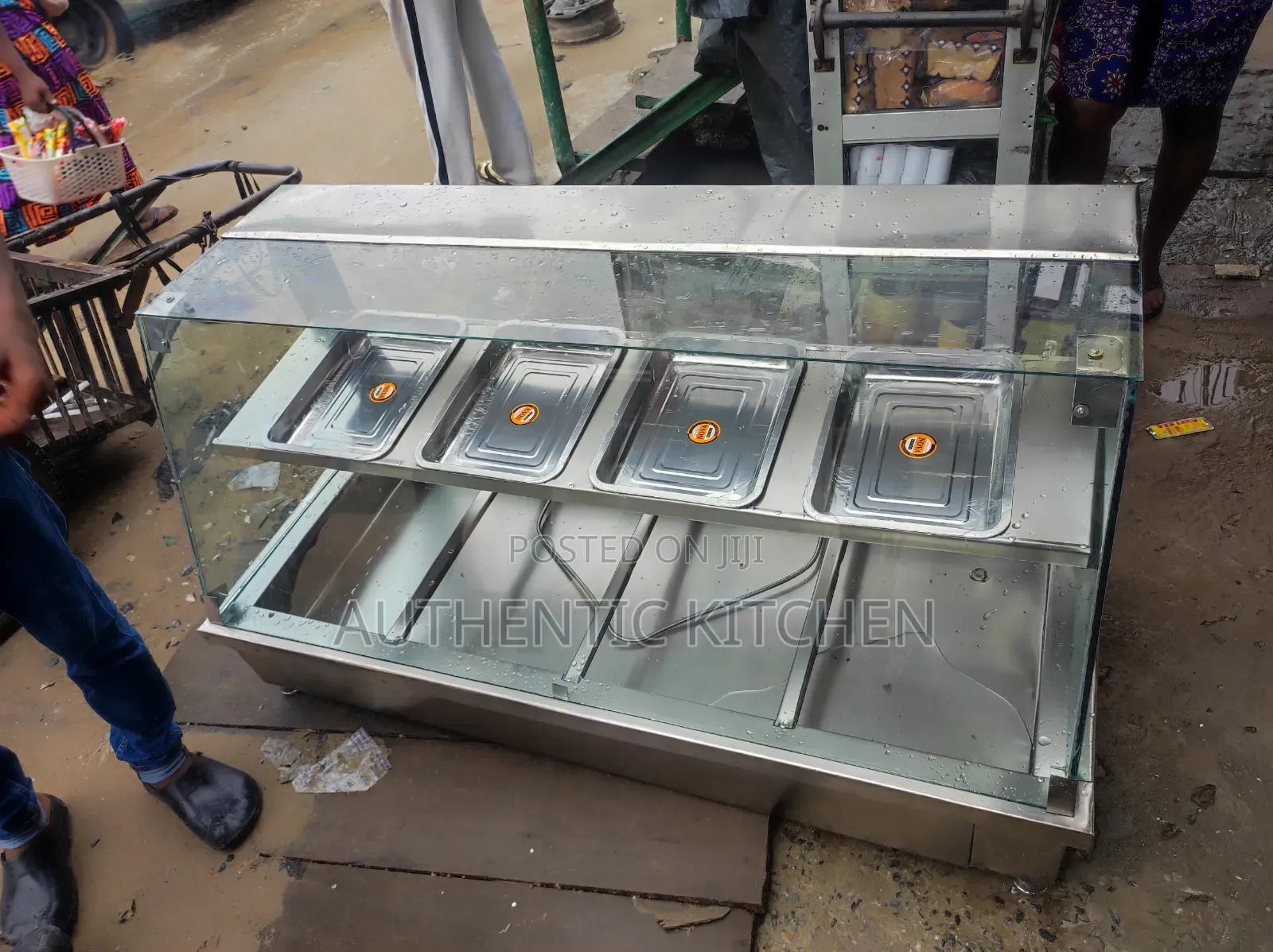 Locally Made Food Warmer Set 4 Plates