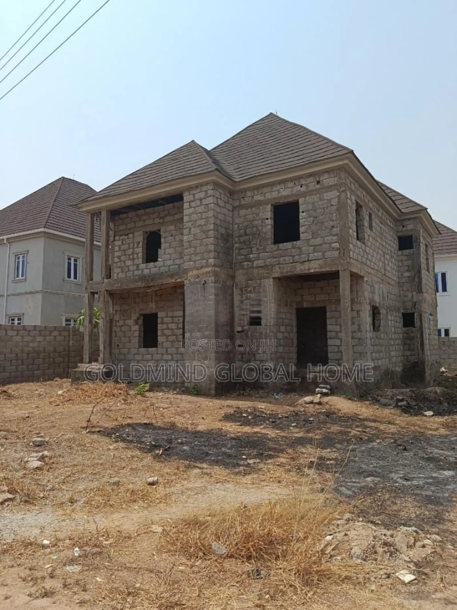 4bdrm Duplex in Lugbe District. for sale