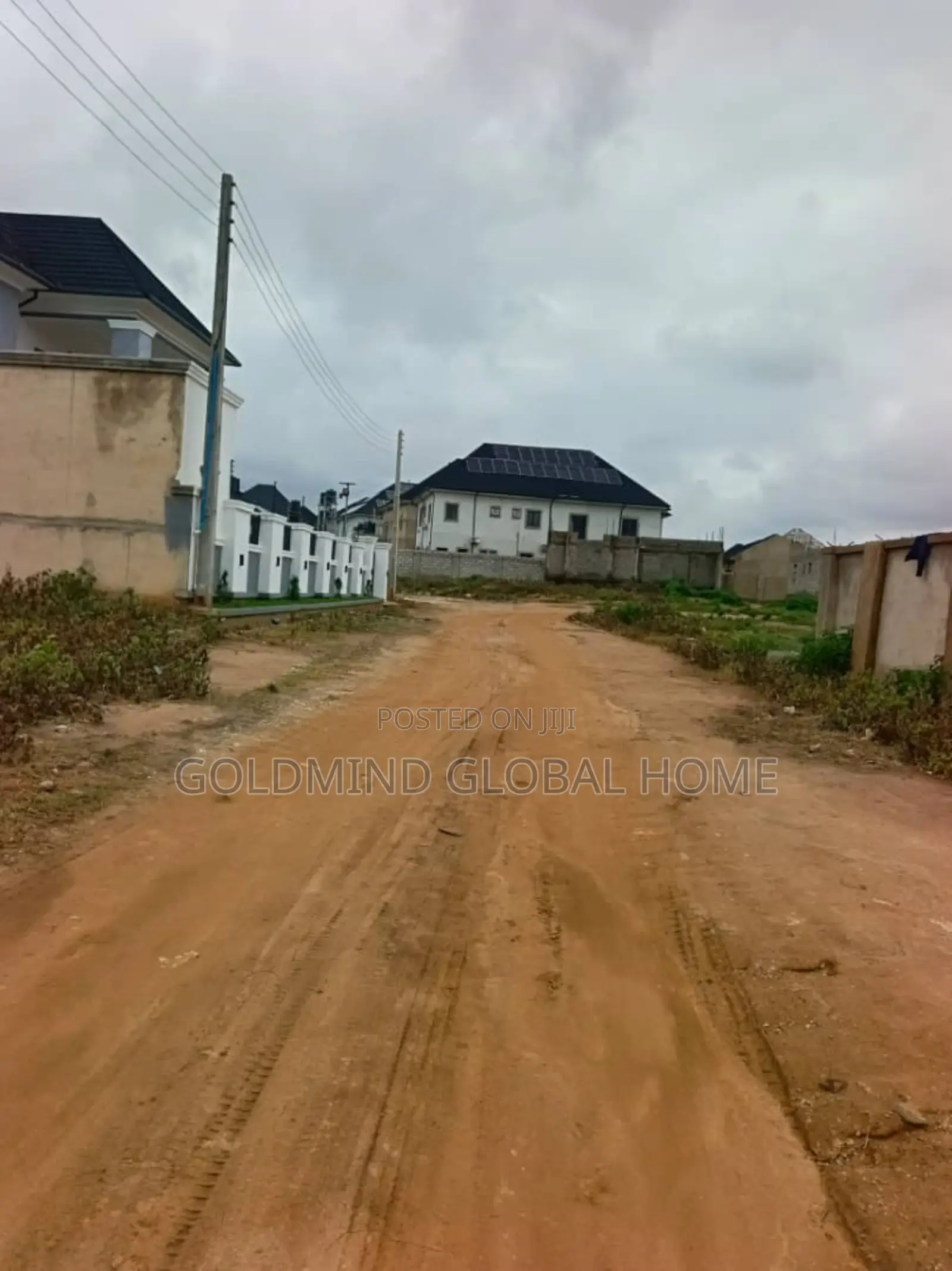 4bdrm Duplex in Lugbe District. for sale