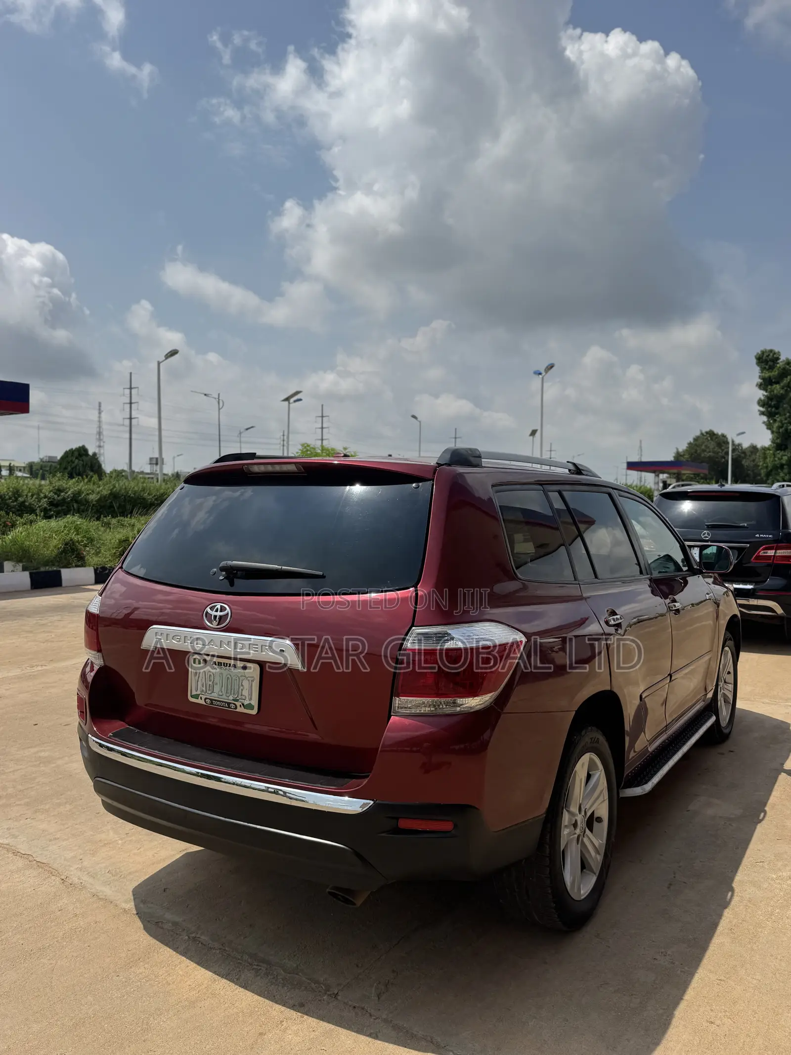 Toyota Highlander Limited 2010 Red