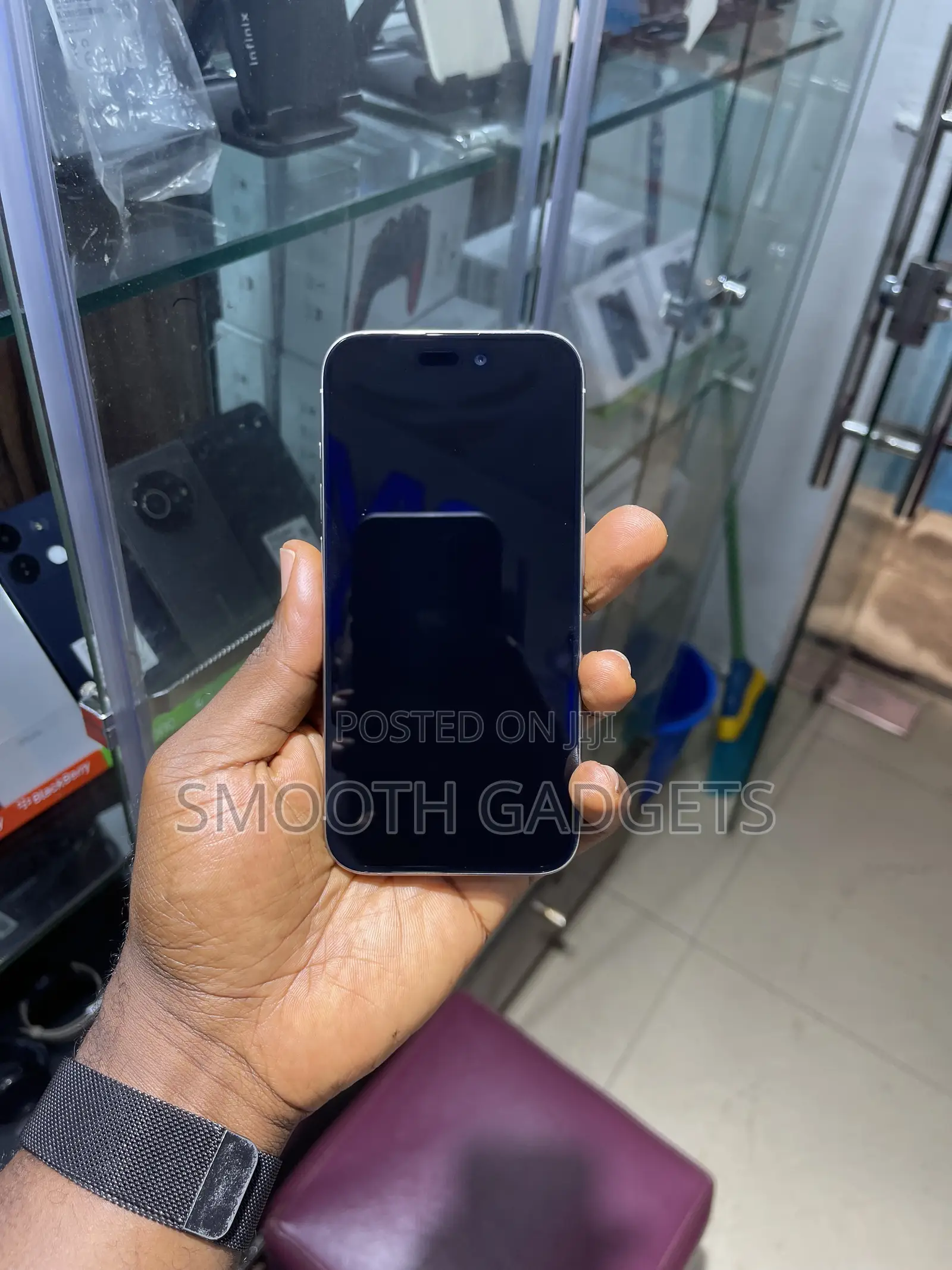 Apple iPhone 15 Pro 256 GB Gold