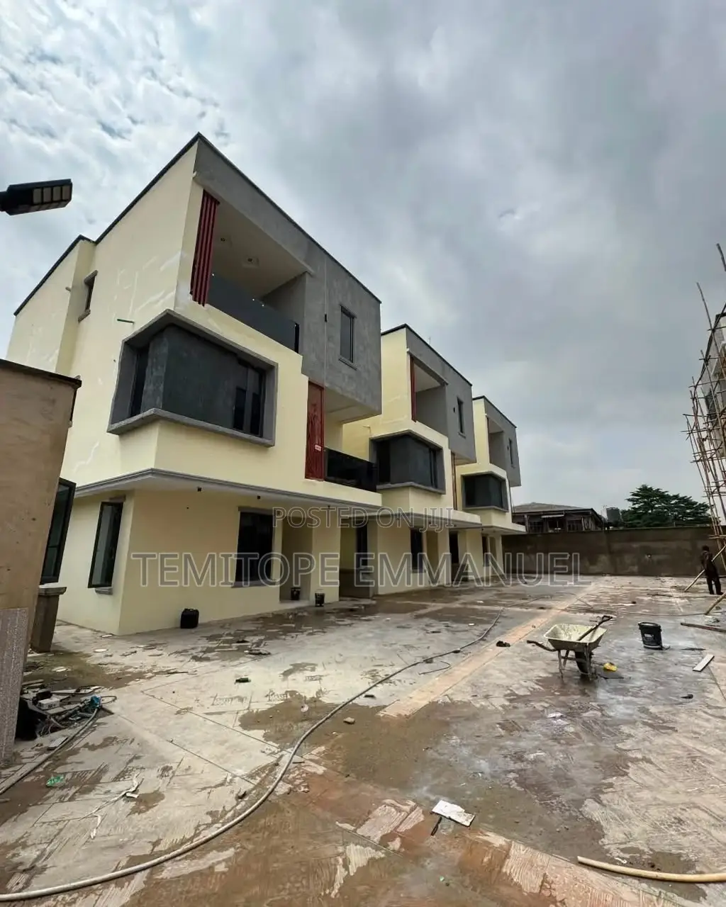 Furnished 4bdrm Duplex in Ogba for sale