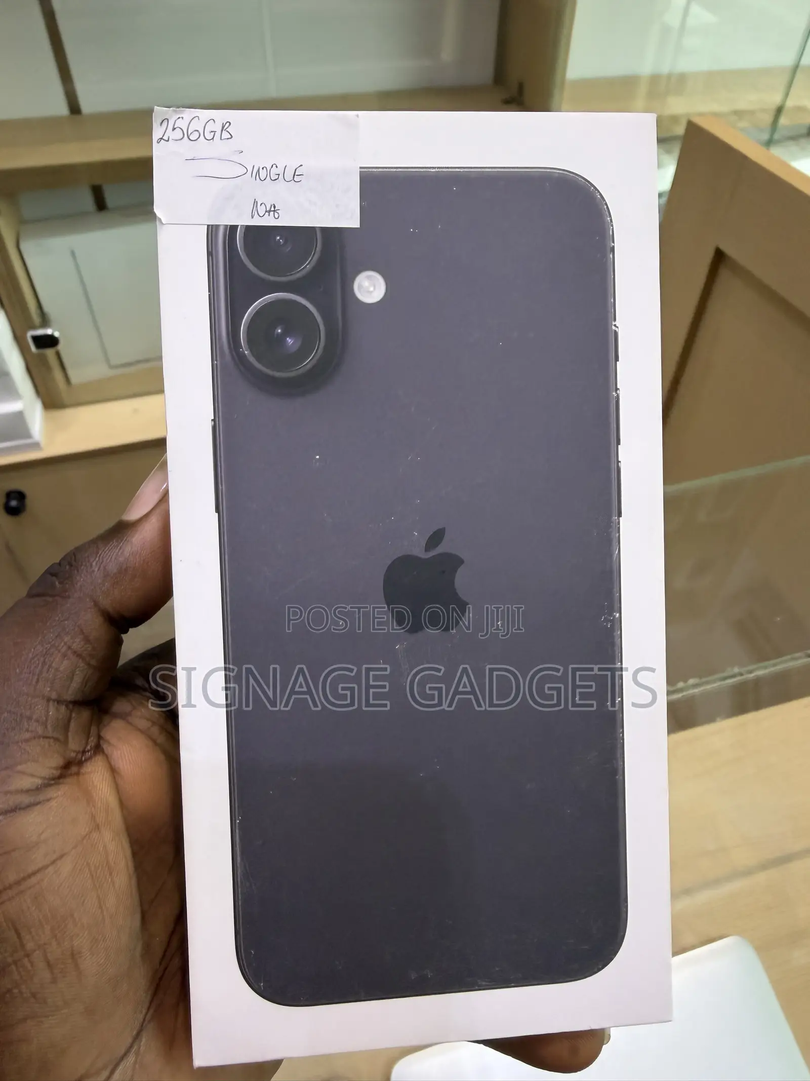 New Apple iPhone 16 Plus 256 GB Black