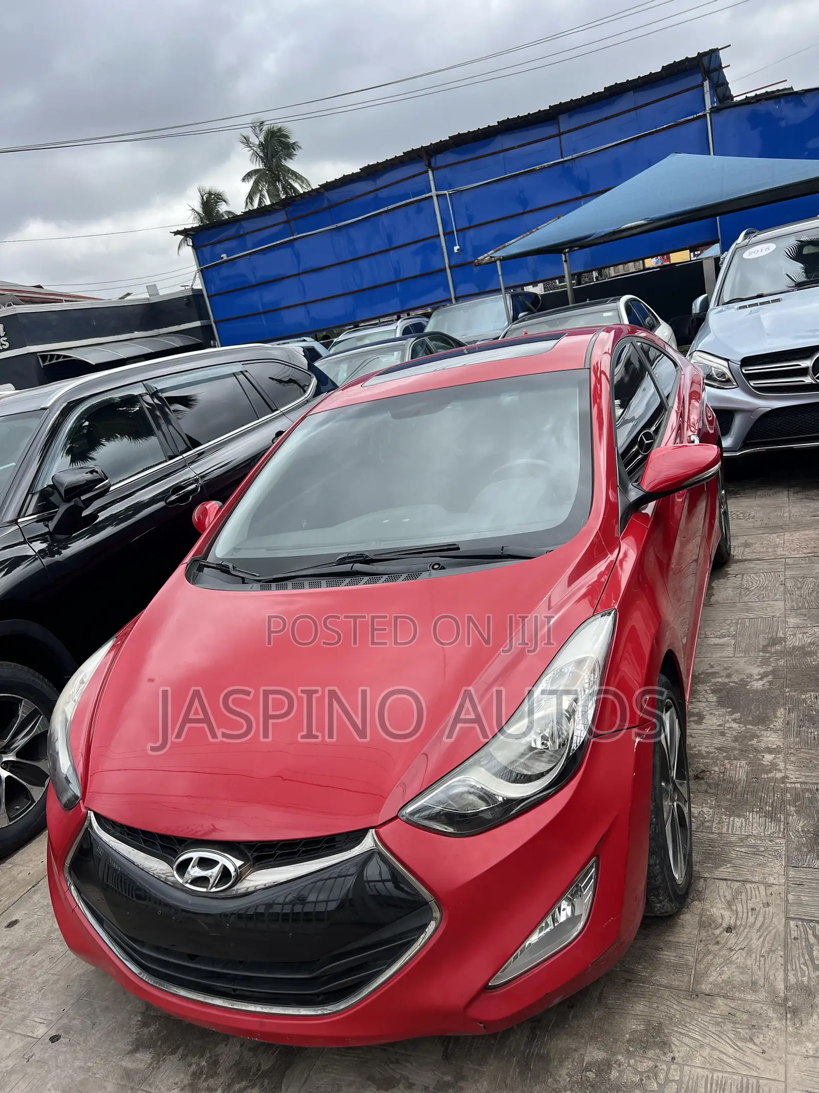 Hyundai Elantra 2013 Red