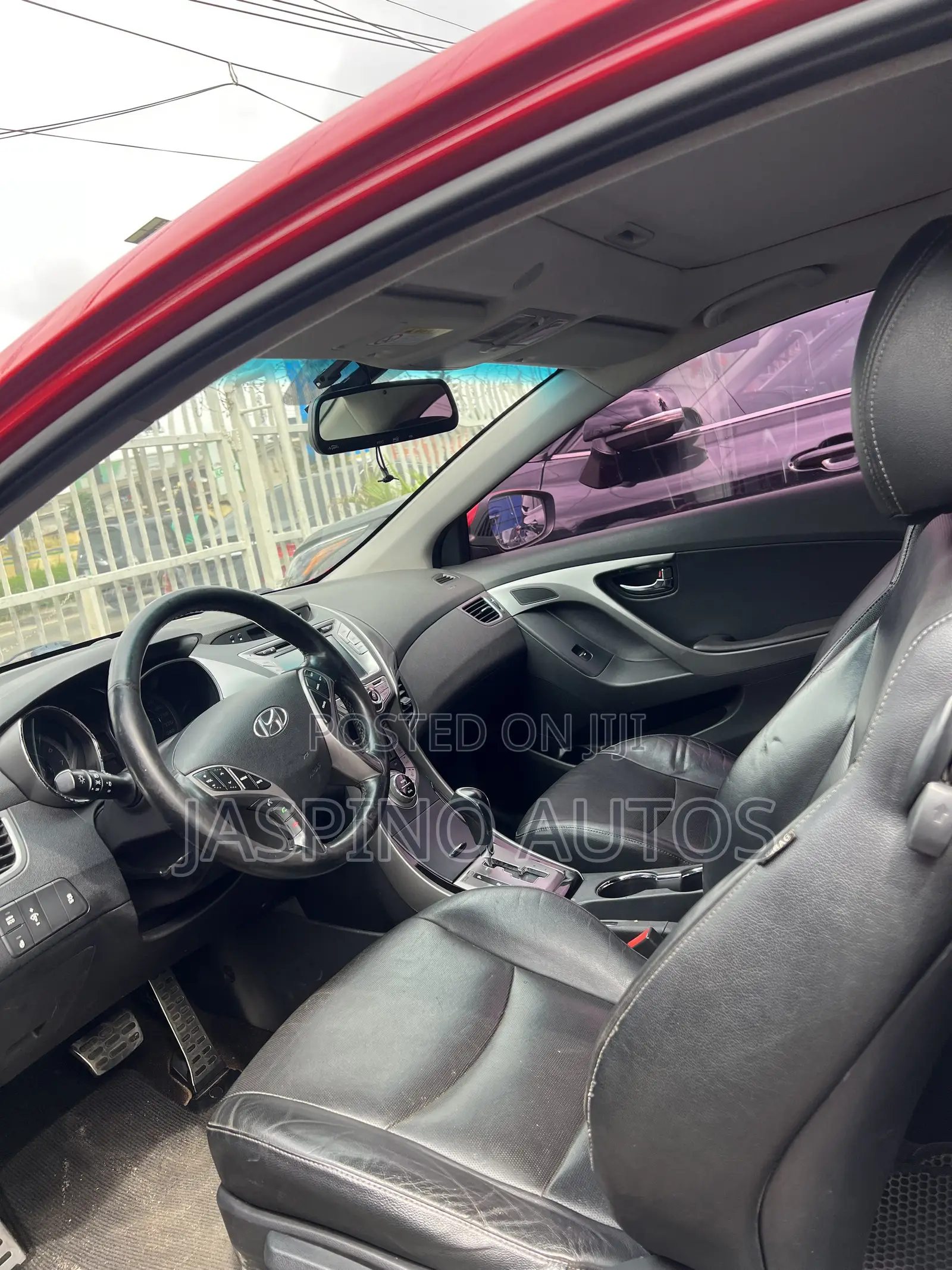 Hyundai Elantra 2013 Red