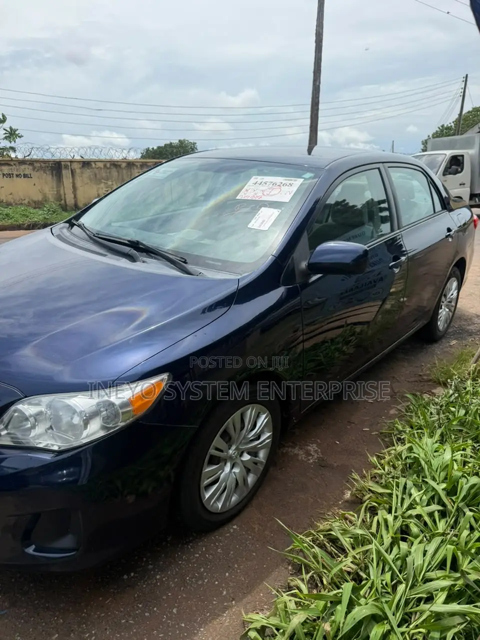 Toyota Corolla L 4dr Sedan (1.8L 4cyl 5M) 2012 Blue