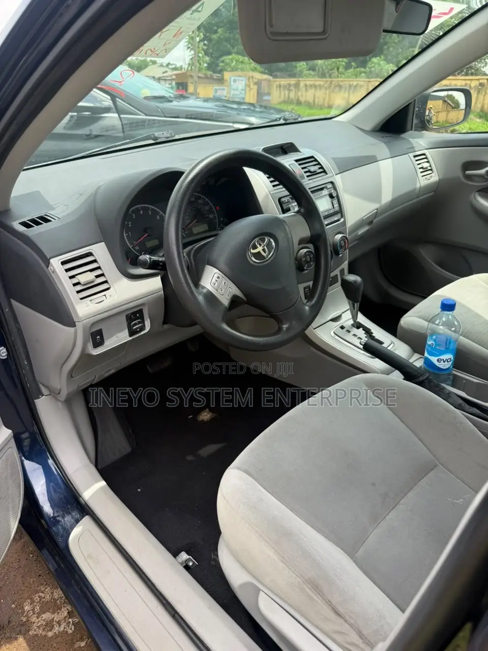 Toyota Corolla L 4dr Sedan (1.8L 4cyl 5M) 2012 Blue