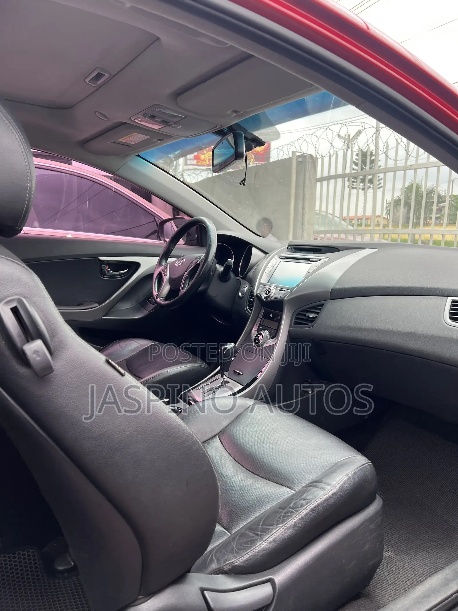 Hyundai Elantra 2013 Red