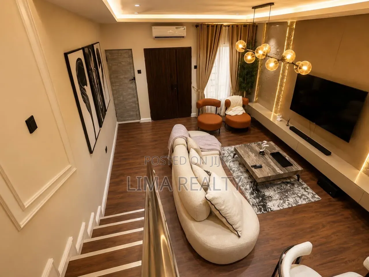 Lux 2 Bed Duplex at Royal Palm Will Estate