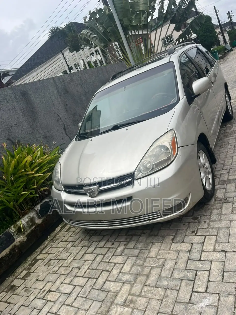 Toyota Sienna CE 2005 Gold