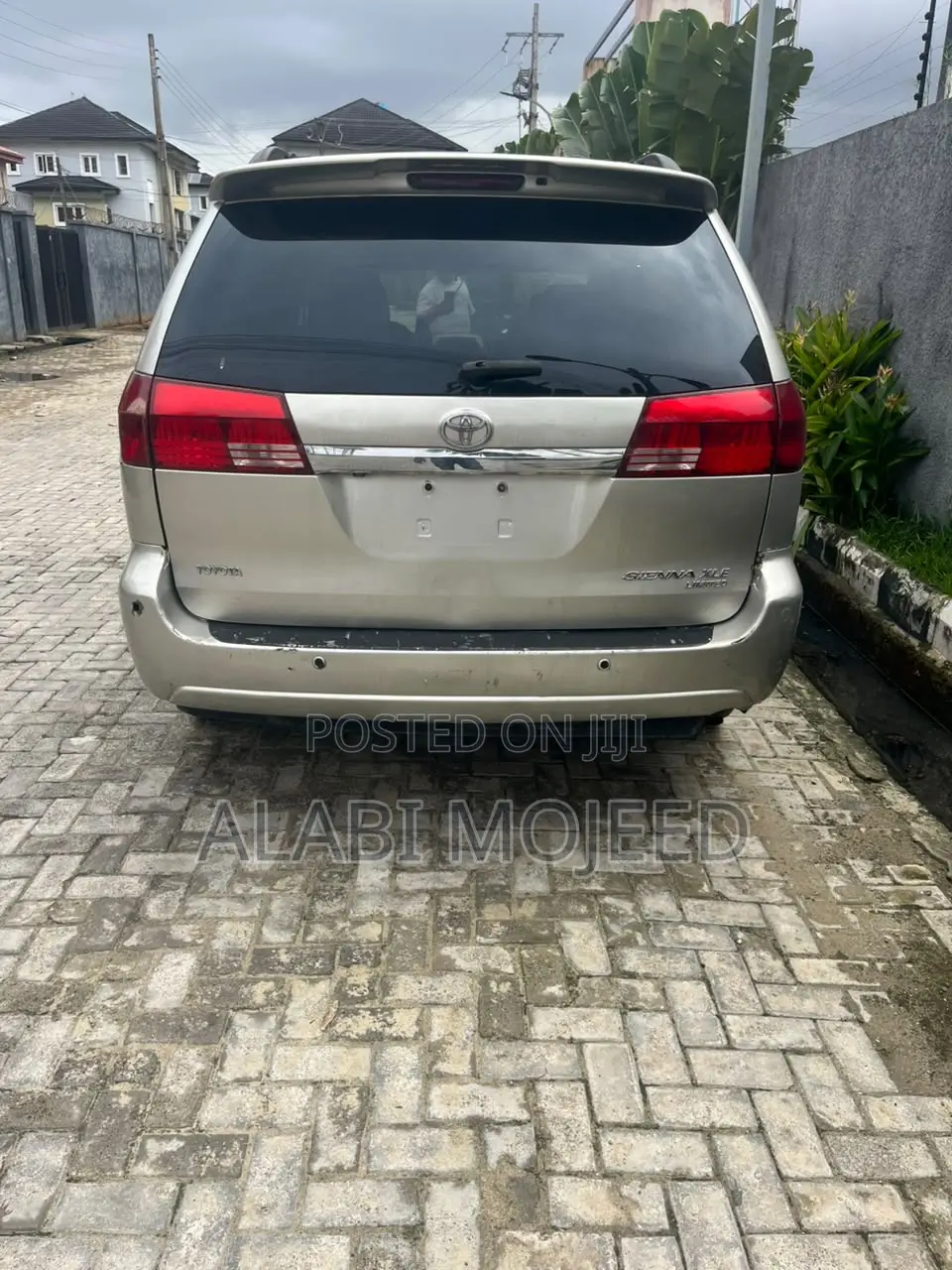 Toyota Sienna CE 2005 Gold