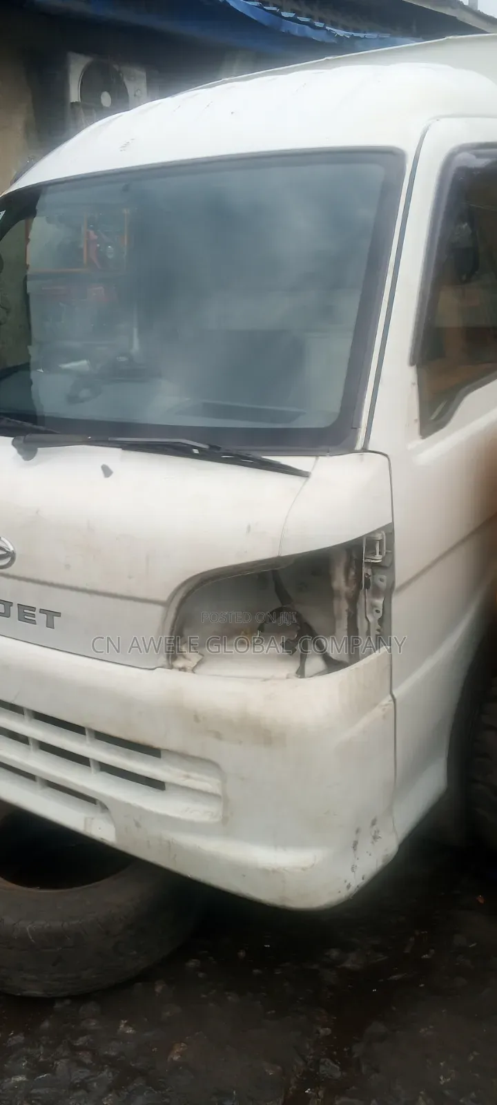 Hijet Delivery Mini Truck