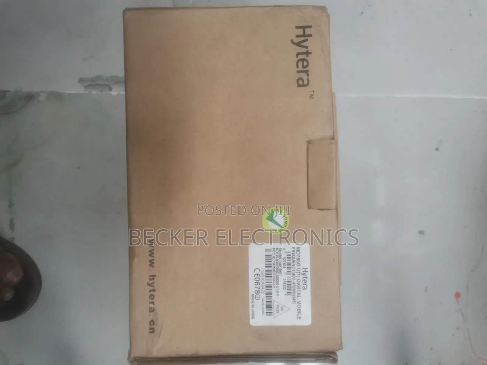 Hytera MD 785G Digital Uhf Radio
