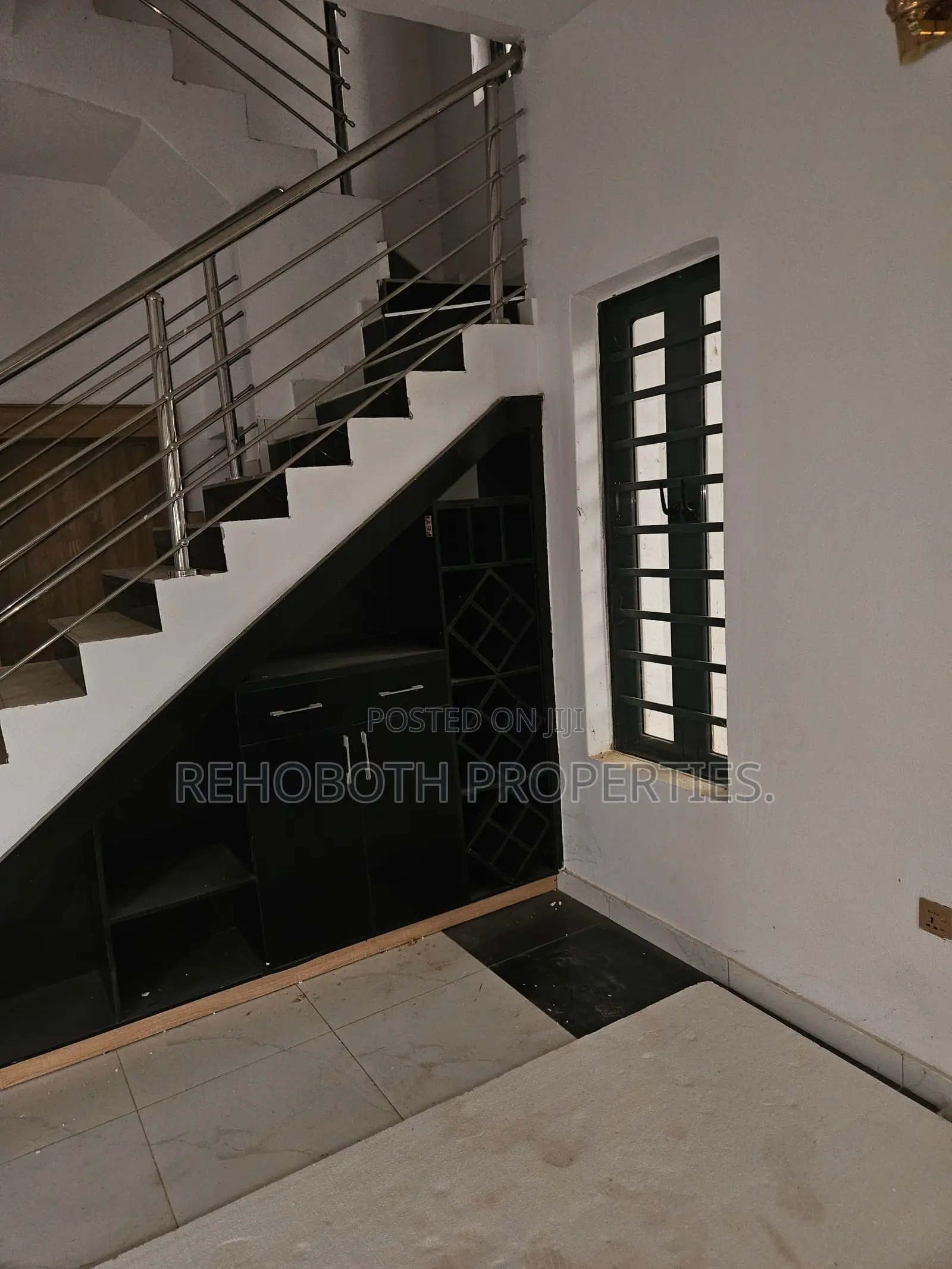 4bdrm Duplex in Oore Ofe Estate, Akala Express for sale