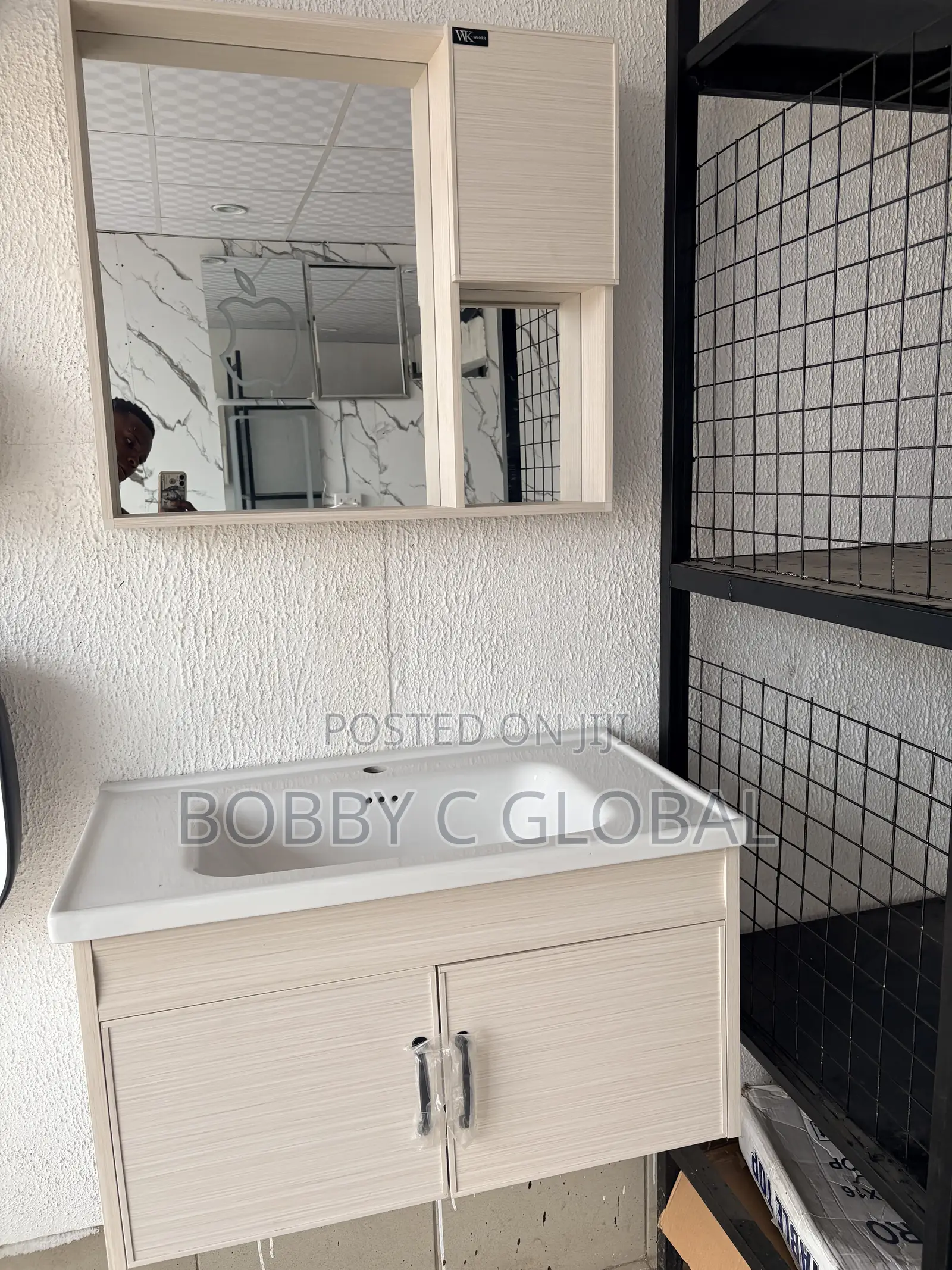 Modern Bathroom Vanity Cabinet With Mirror