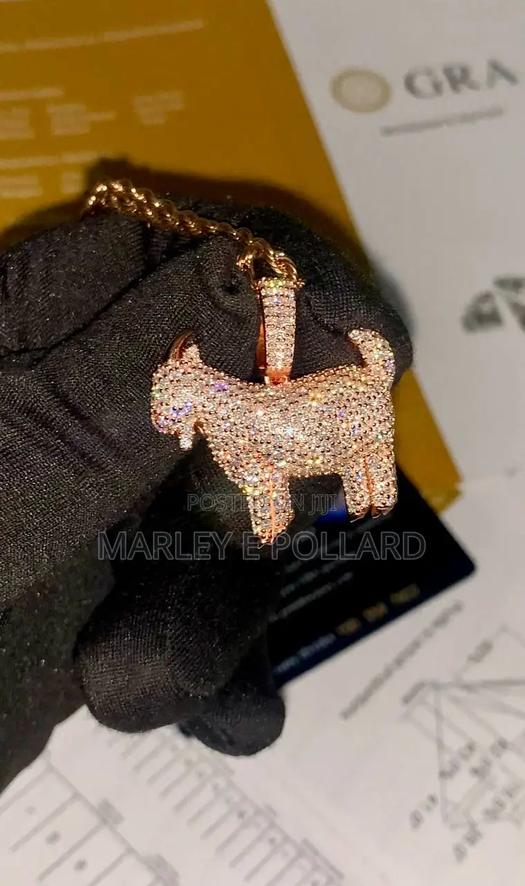 18 Karat Rose Gold Vvs1 Moissanite Diamond Goat Necklace Pendant Chain