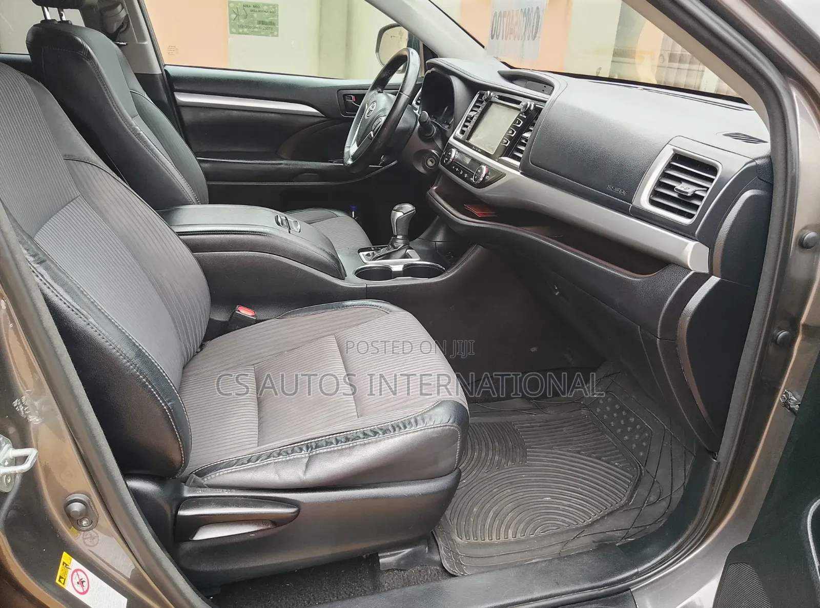 Toyota Highlander 2018 Gray