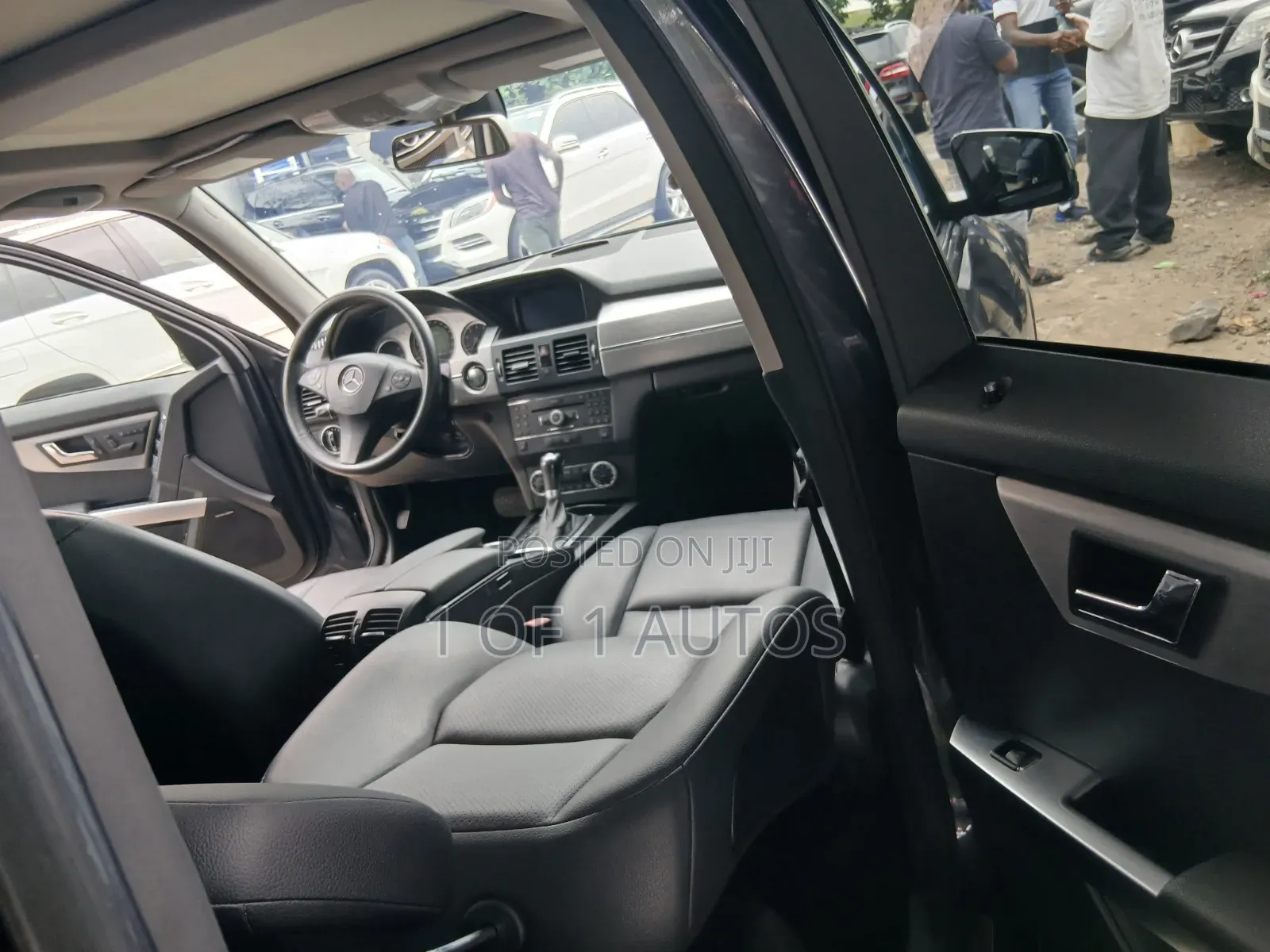 Mercedes-Benz GLK-Class 2011 Gray