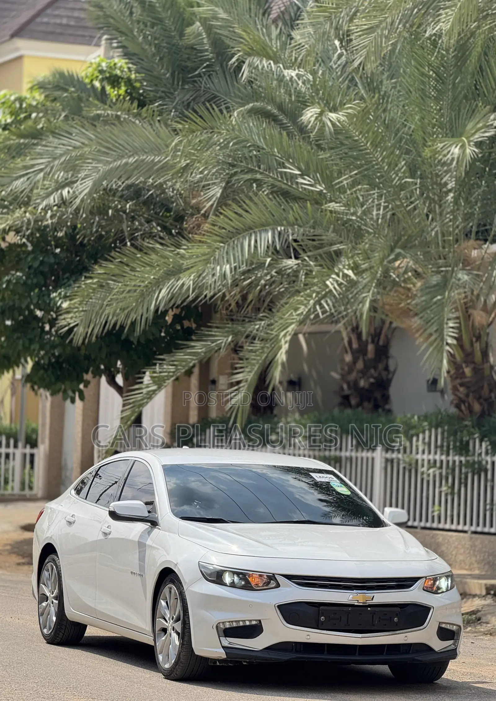Chevrolet Malibu 2016 White