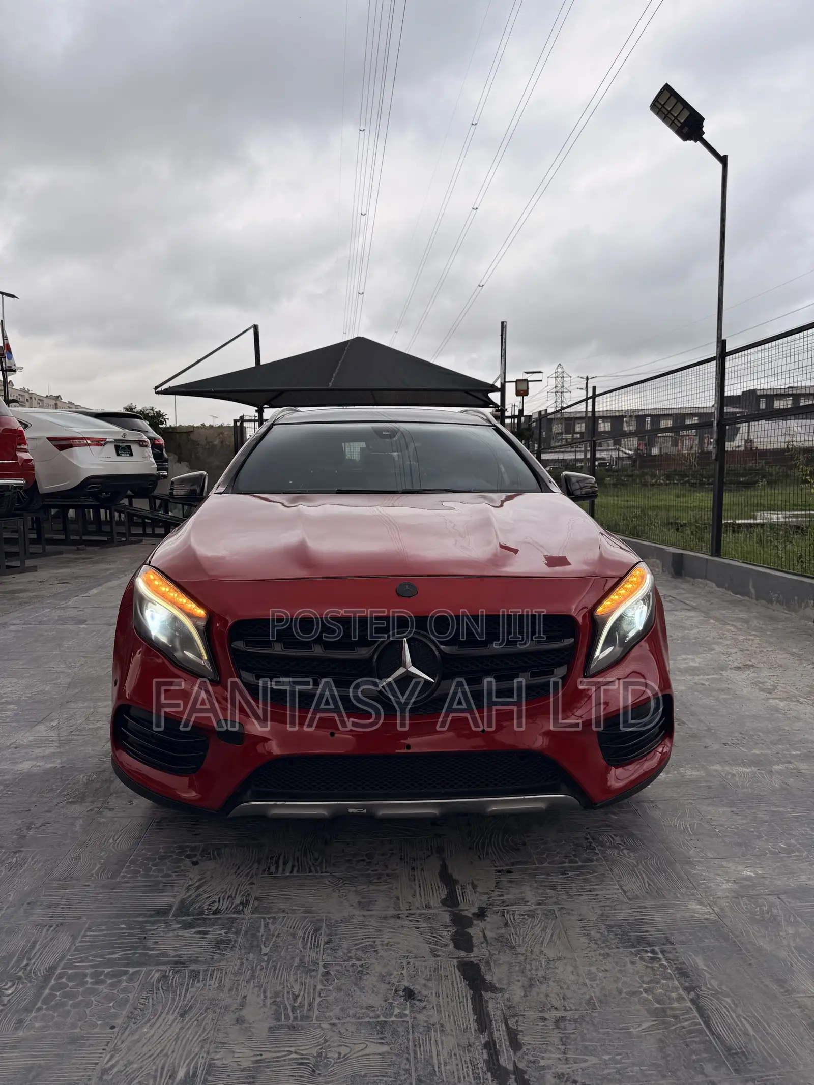 Mercedes-Benz GLA 250 2018 Red